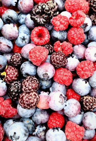 Wild tree and berry fruit blend